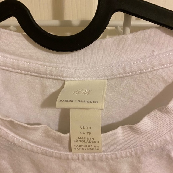 Basic white tee - Picture 2 of 2